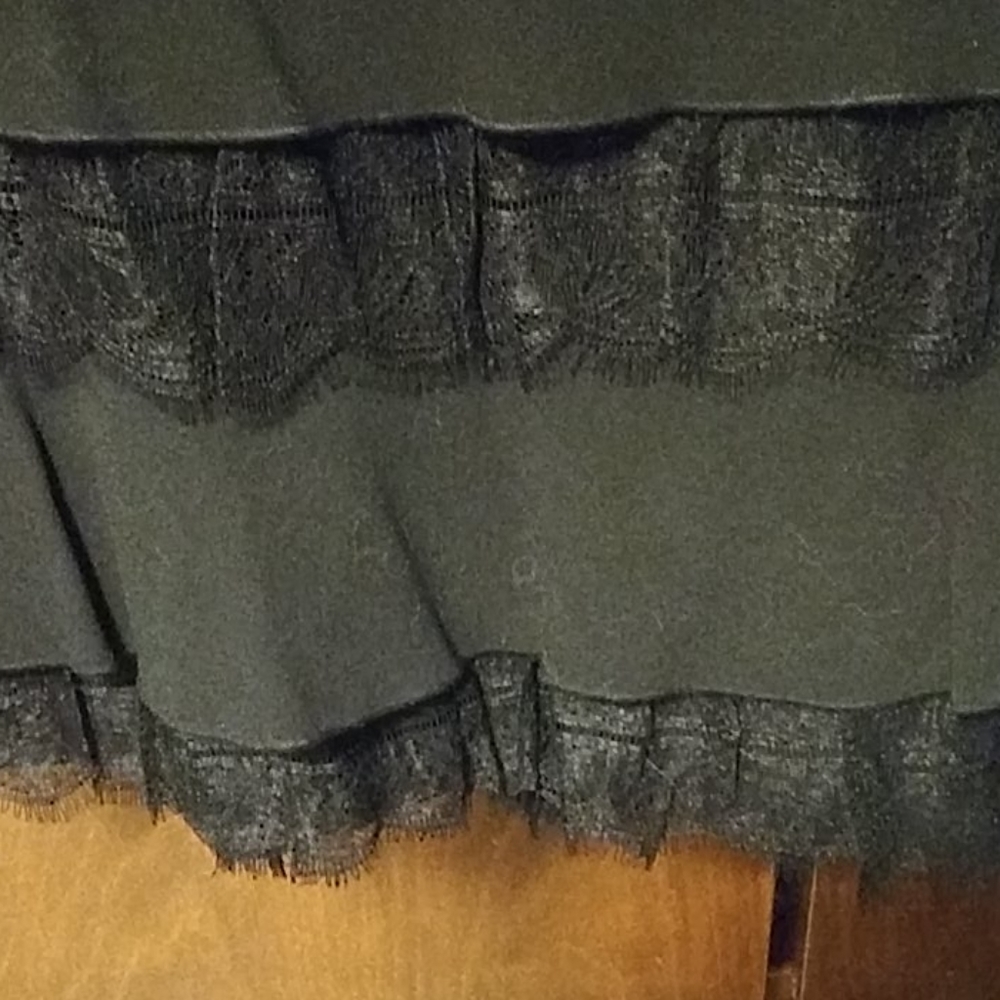 NWOT INSIGHT BLACK LACE RUFFLE SKIRT - Picture 3 of 8